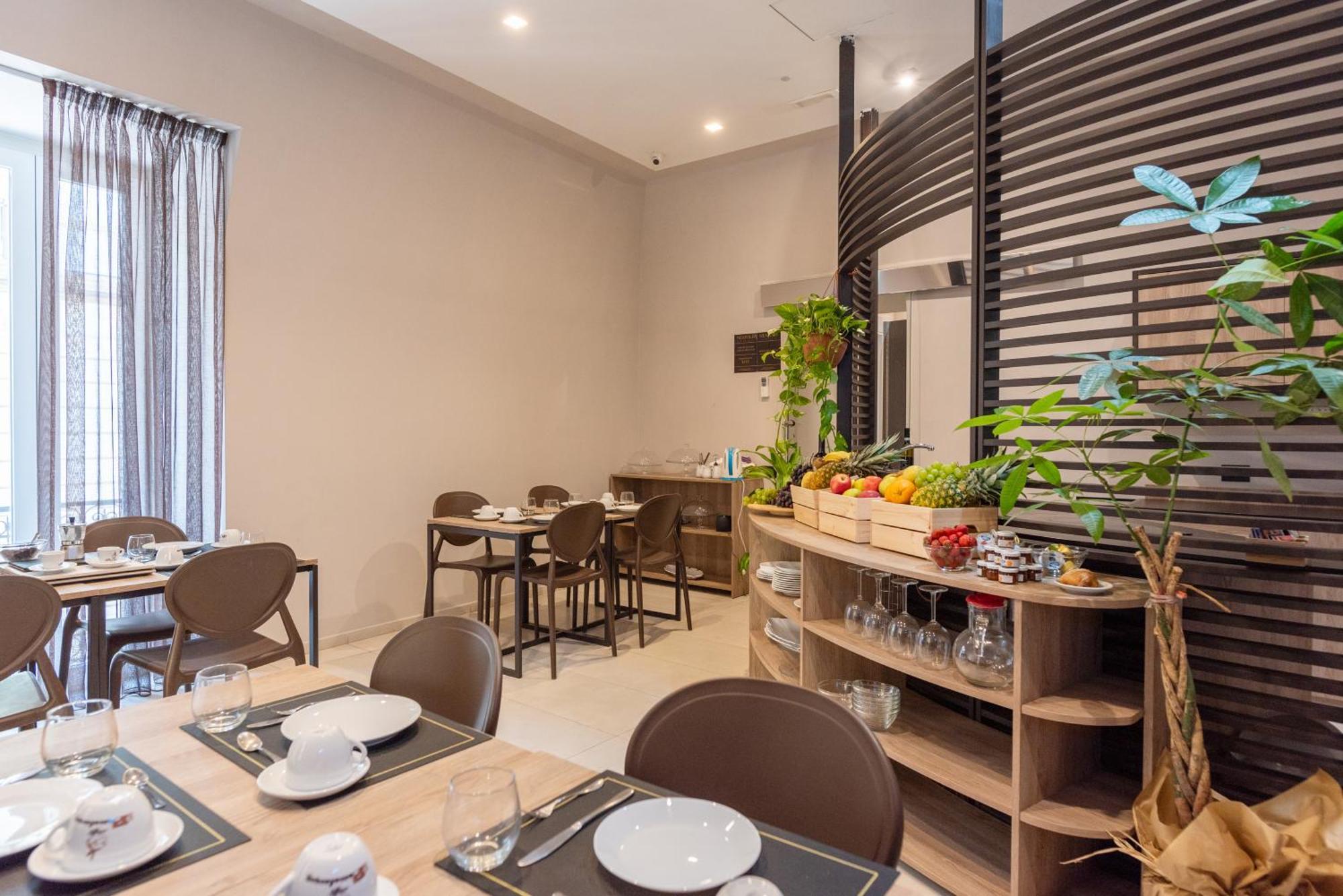 Alojamento de Acomodação e Pequeno-almoço Neapolis Lifestyle Nápoles